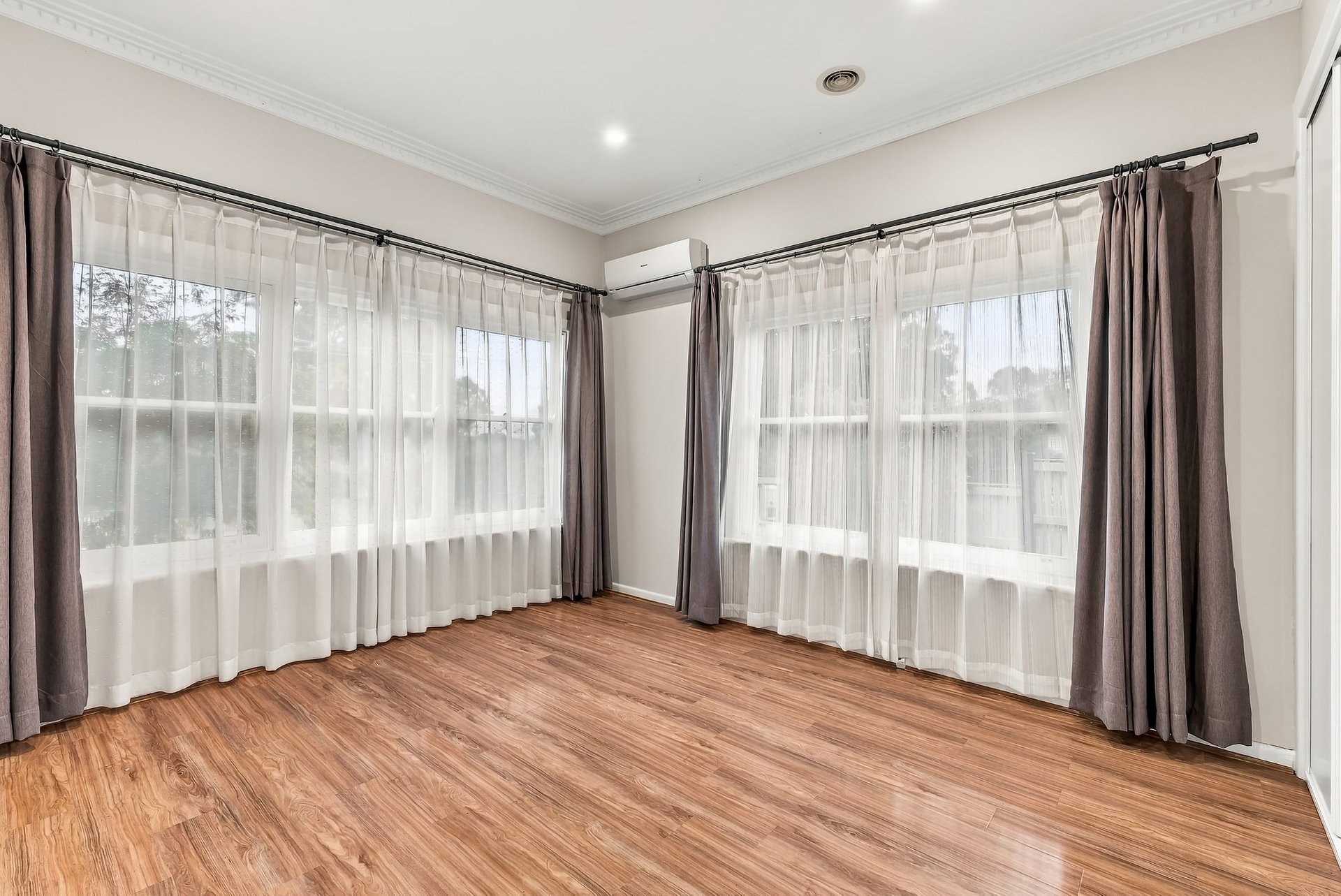 20 Burnett Street, Mitcham image 3