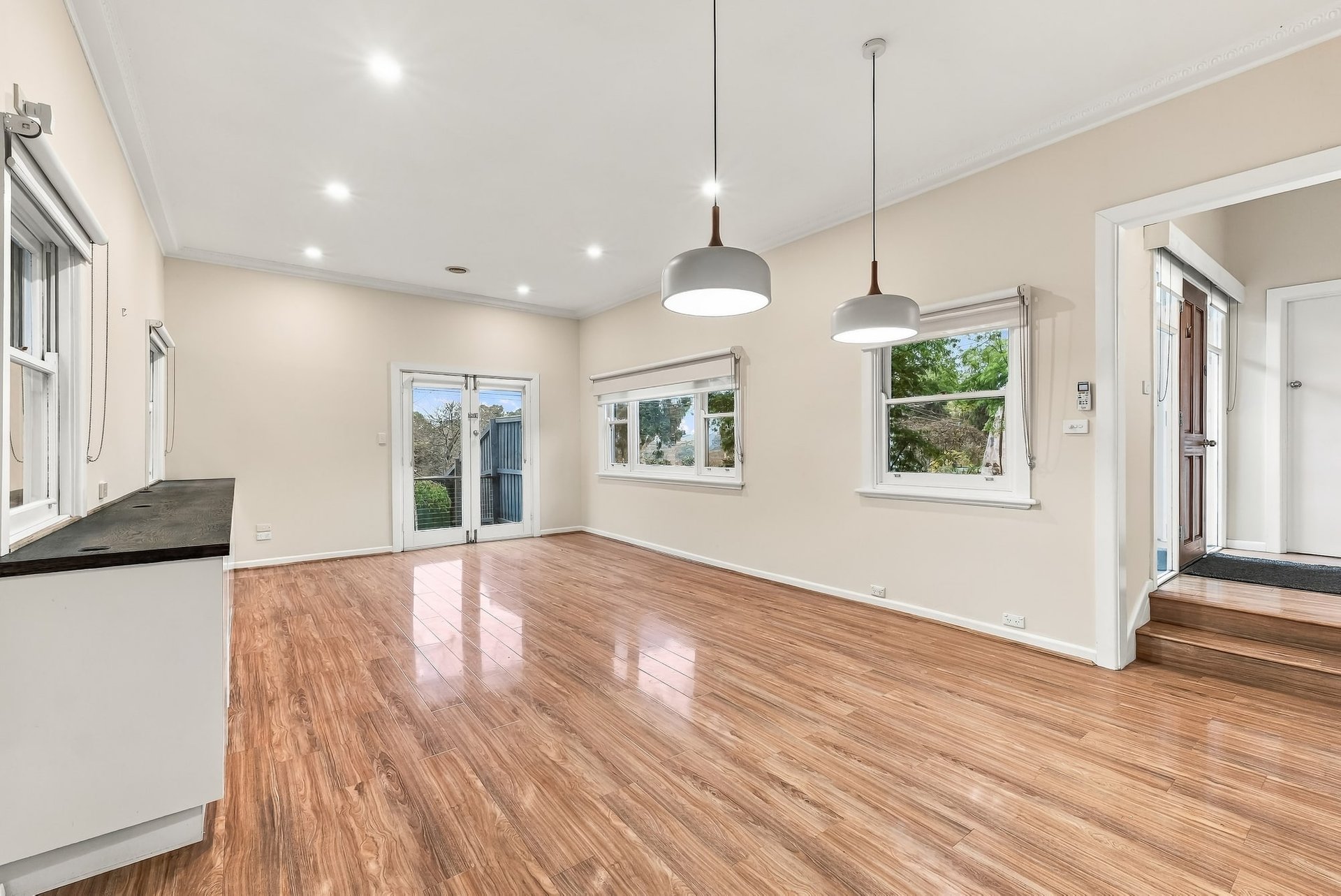 20 Burnett Street, Mitcham image 2