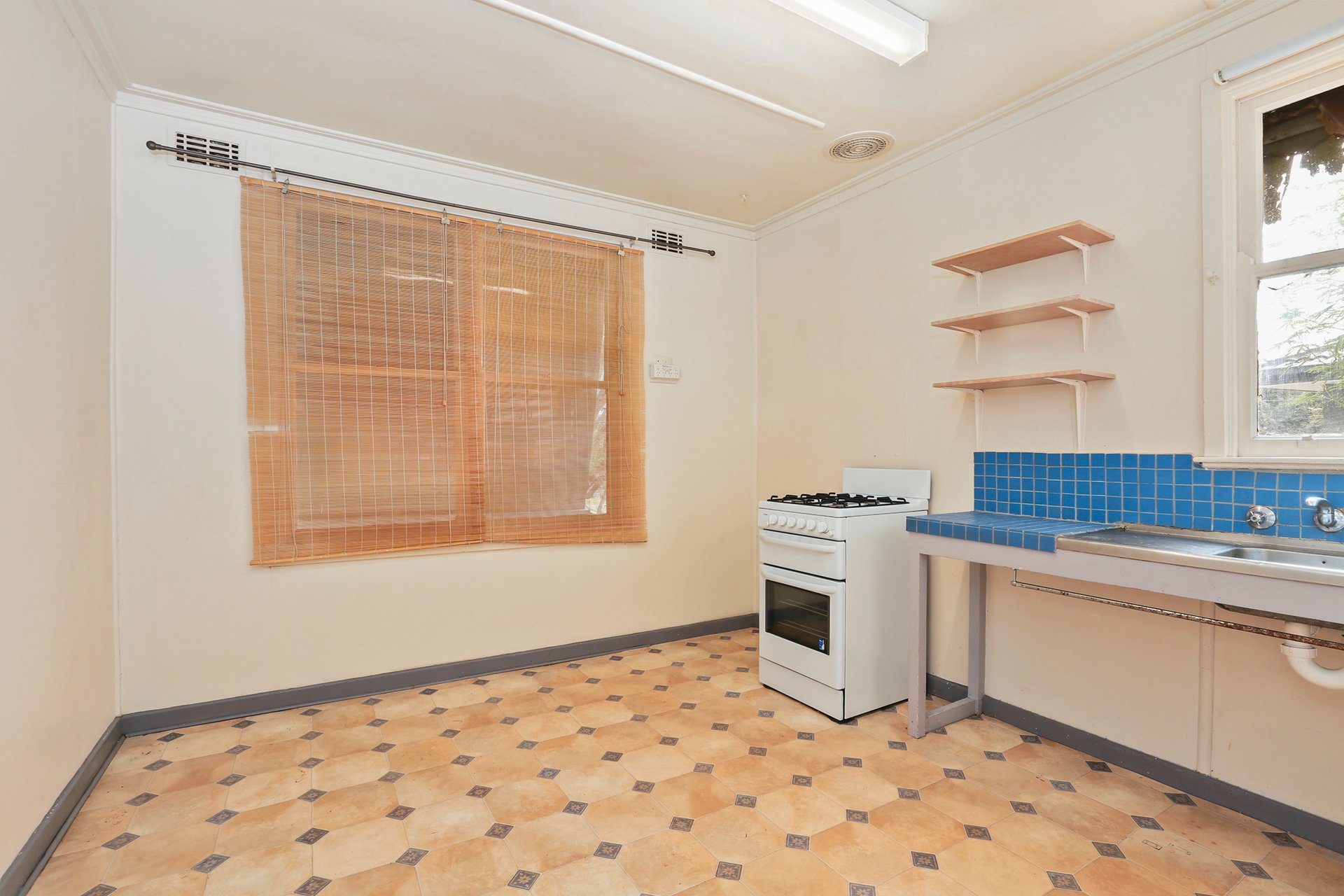 20 Camellia Crescent, Norlane image 3