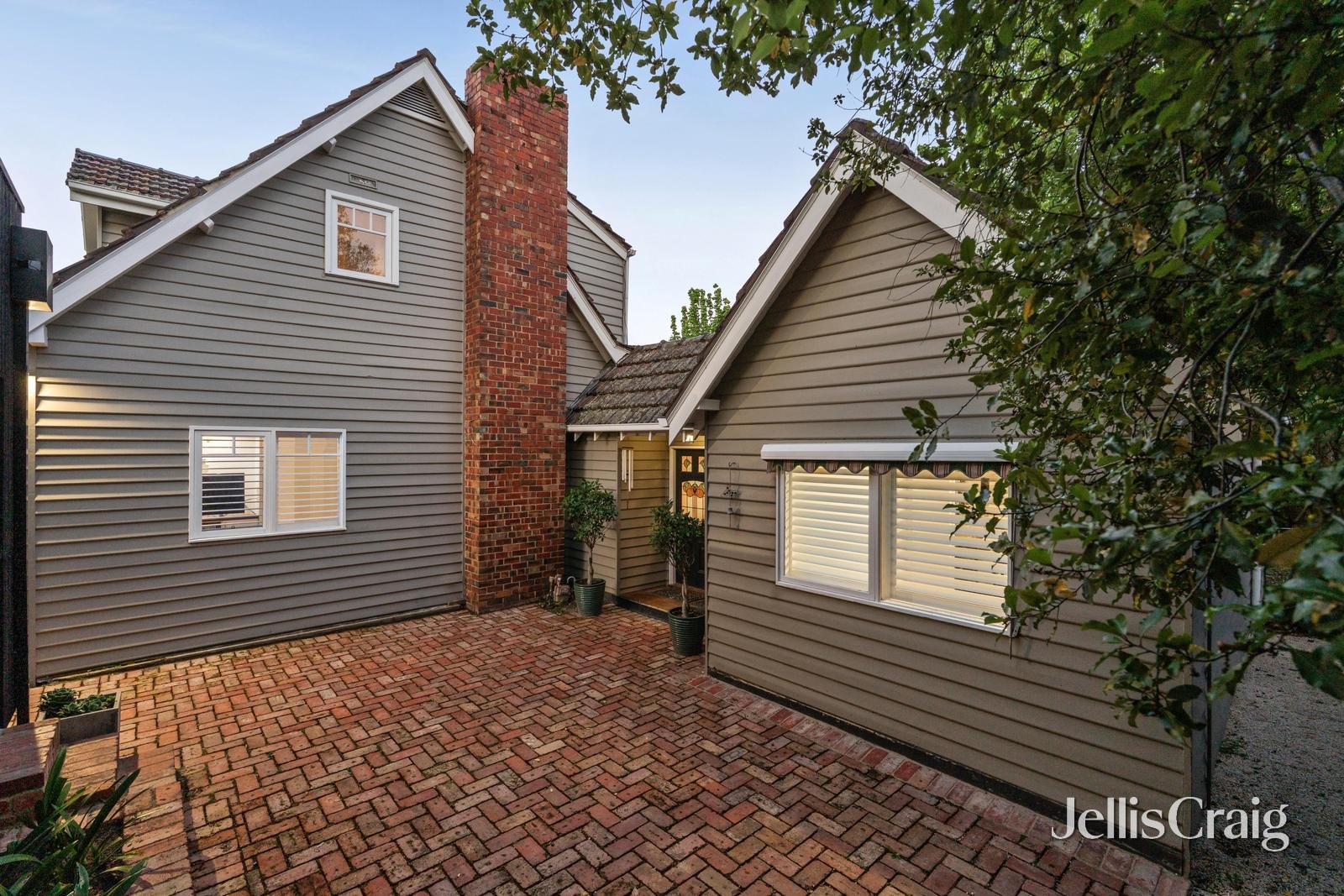 20 Carroll Avenue, Croydon image 3