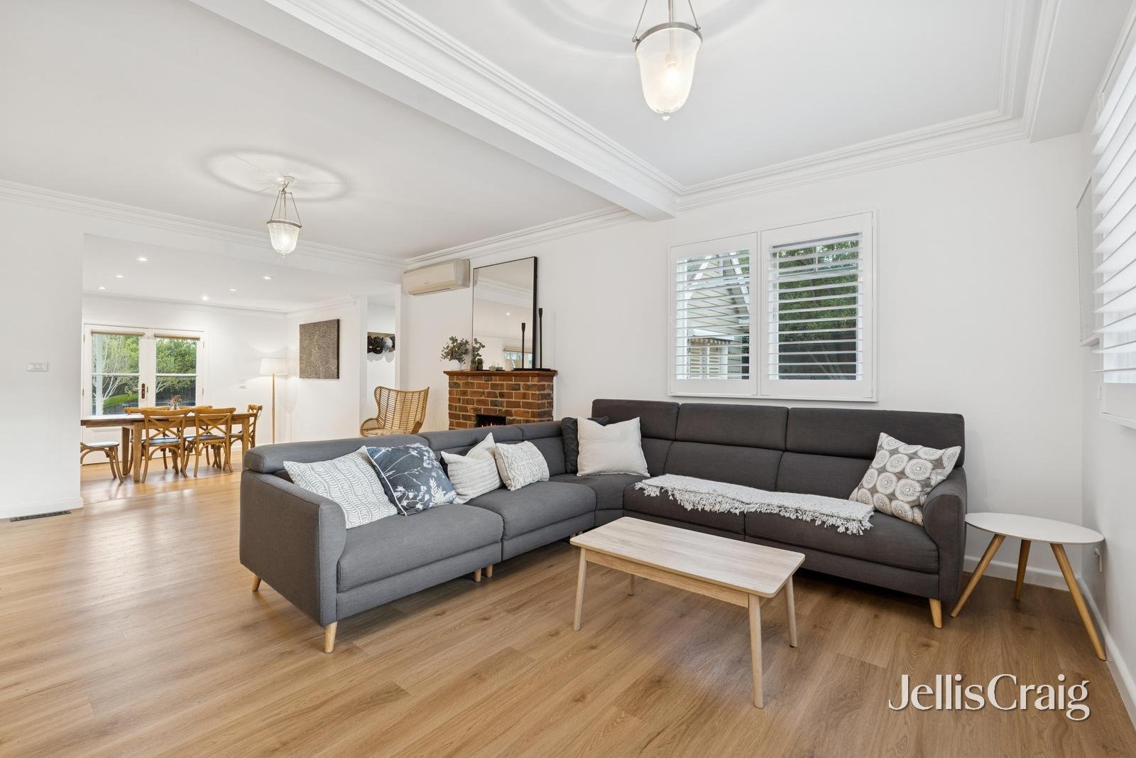20 Carroll Avenue, Croydon image 4