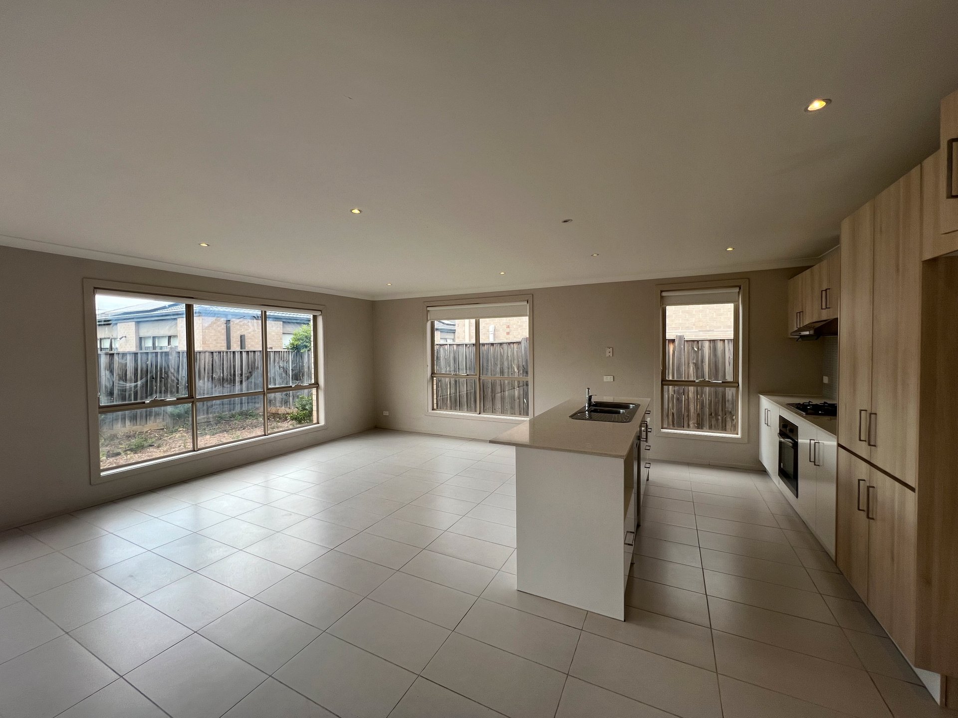 20 Ceratta Crescent, Tarneit image 3