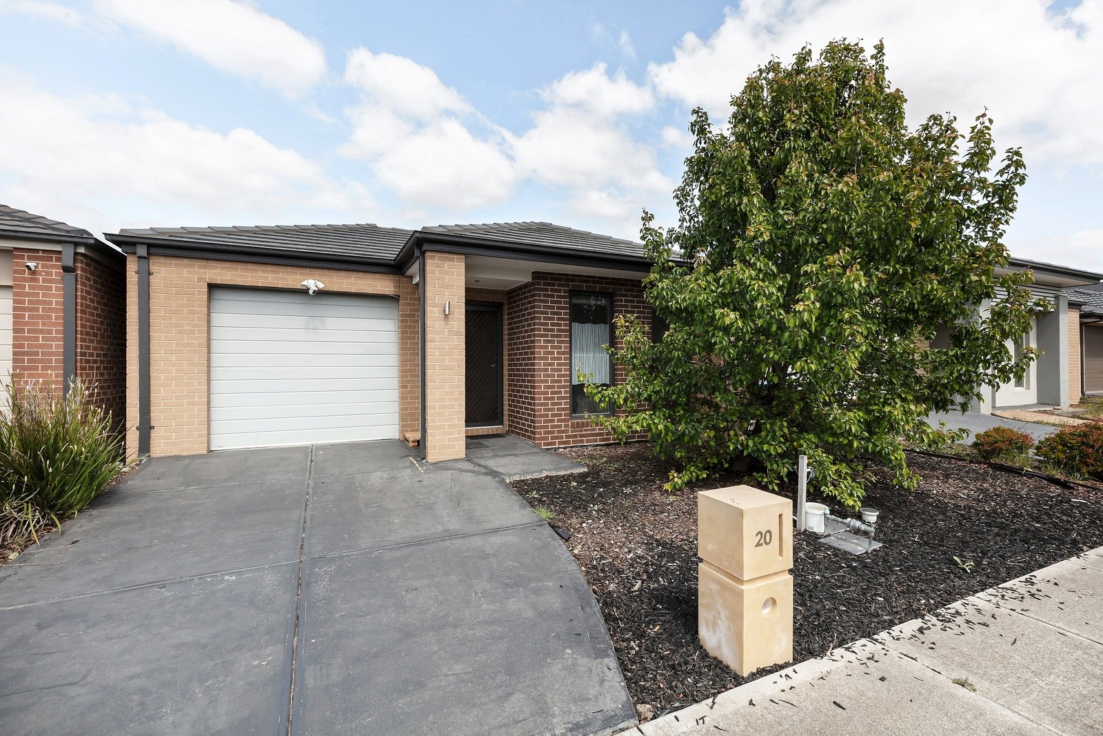 Property Gallery - Main Image