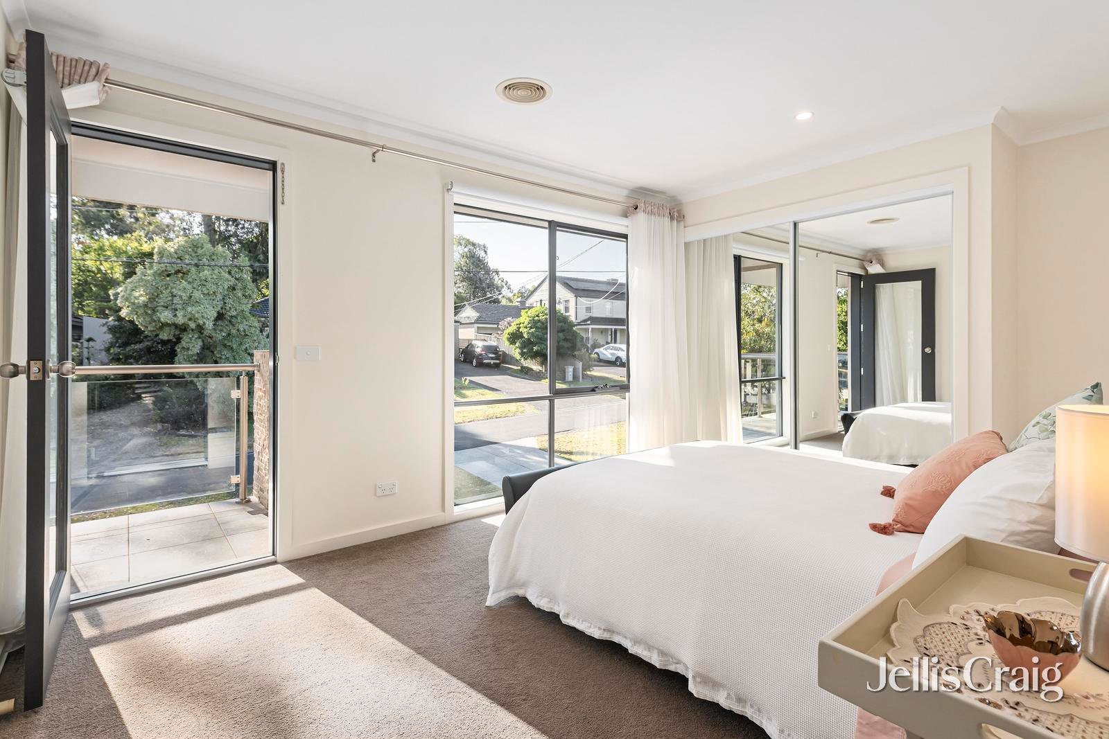 20 Cheeseman Street, Croydon image 9