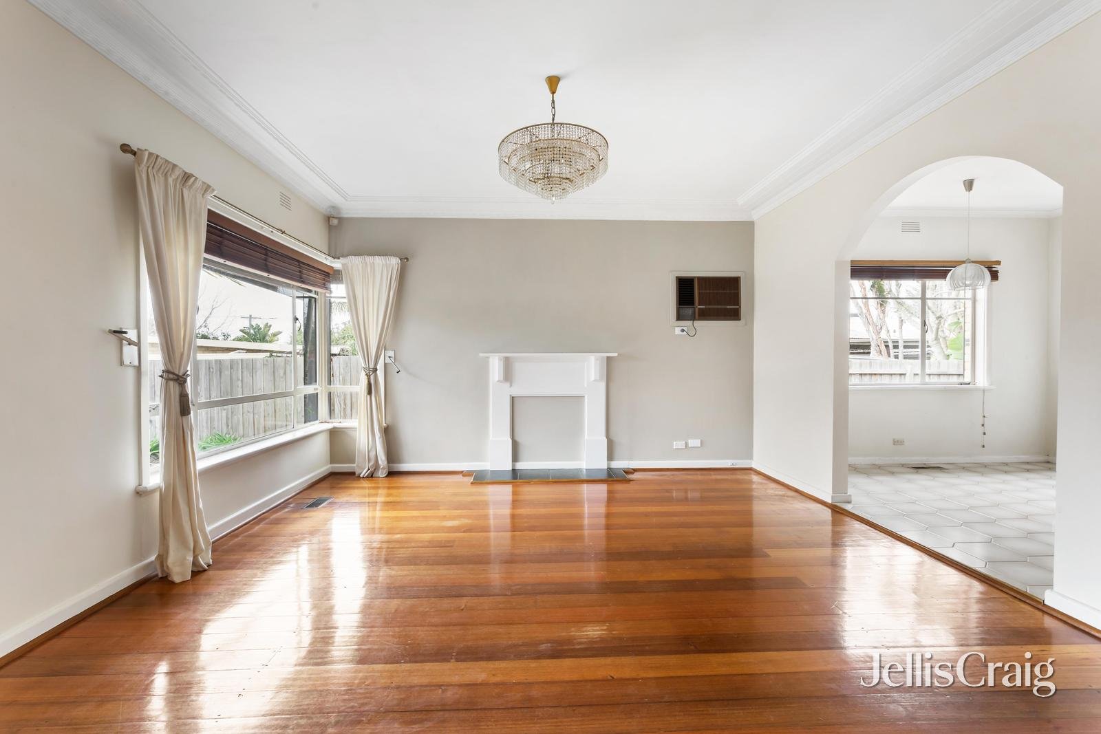 20 Chesterville Drive, Bentleigh&nbsp;East image 2