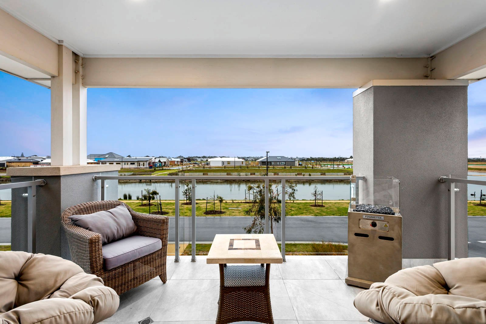 Property Gallery Thumbnail 11