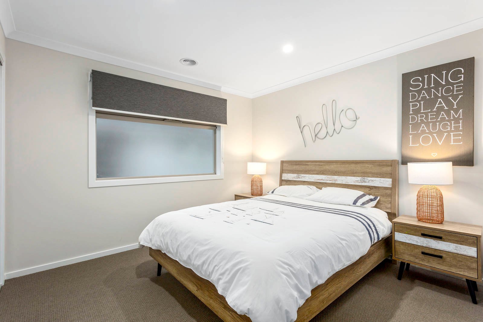 Property Gallery Thumbnail 16