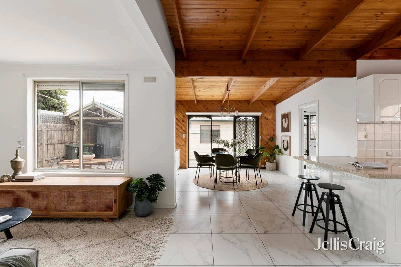 20 Clarence Street, Brunswick East image 3