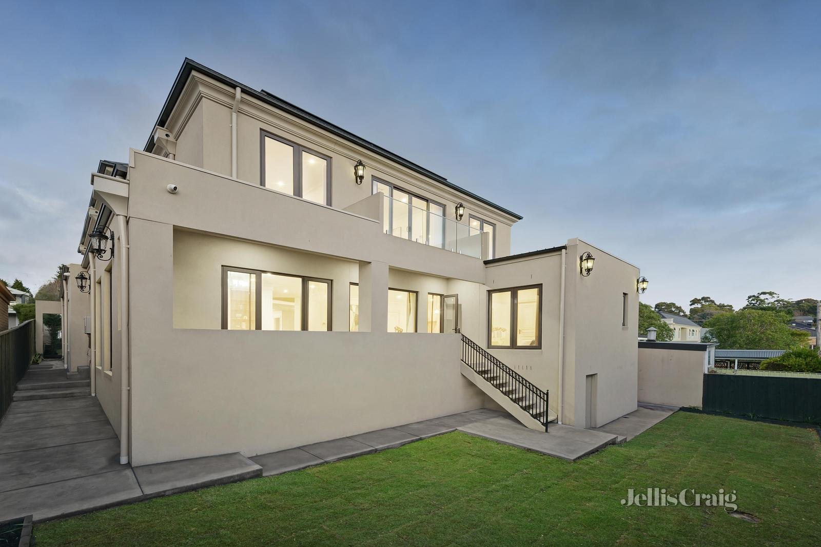 20 Clayton Road, Balwyn image 9