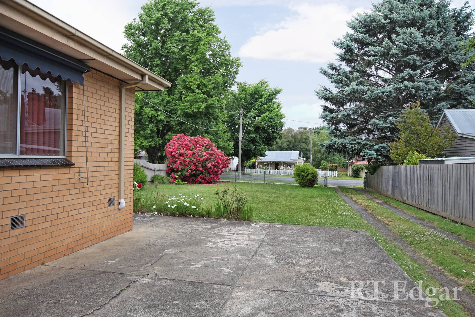 Property Gallery Thumbnail 2