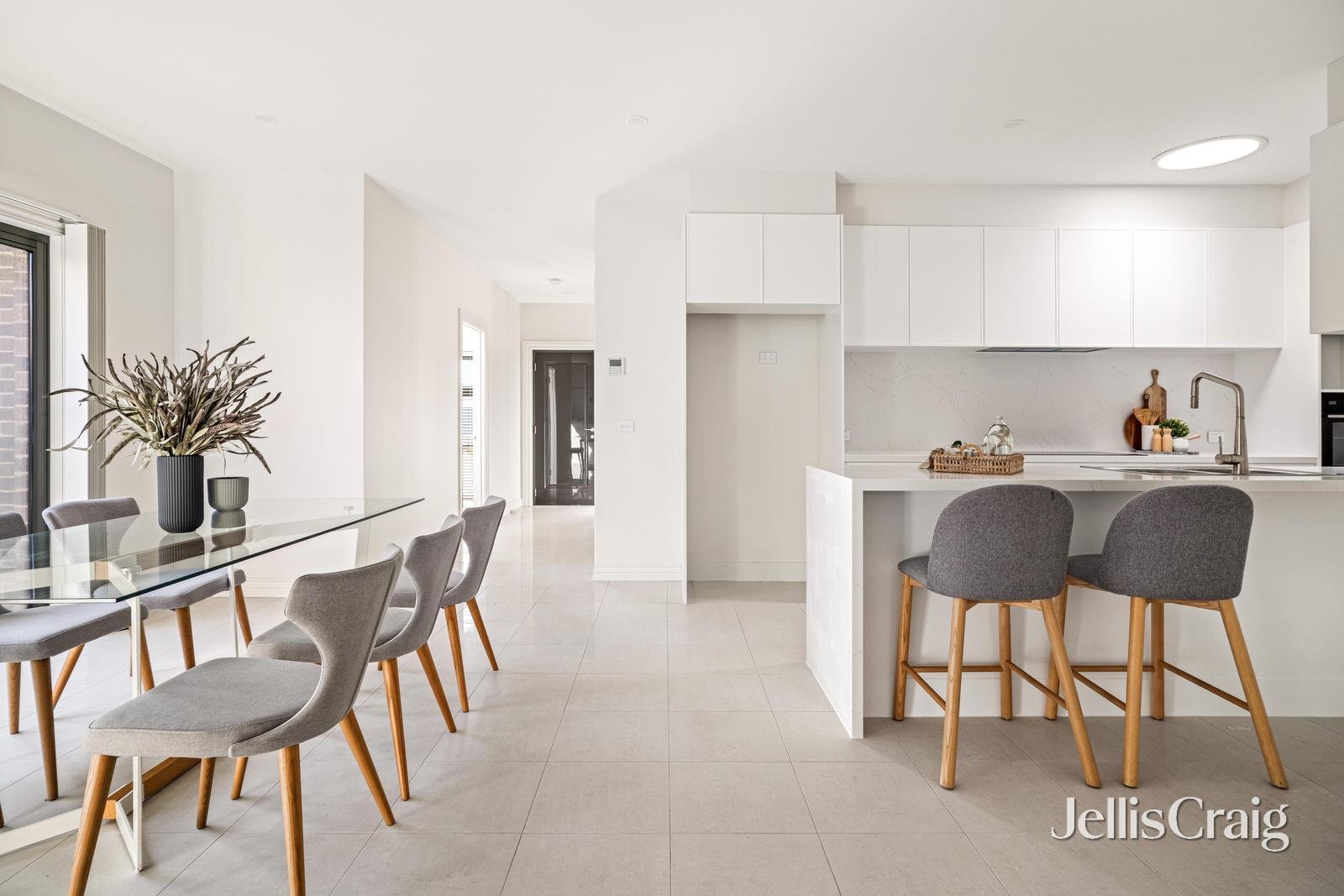 20 Dennis Street, Highett image 3