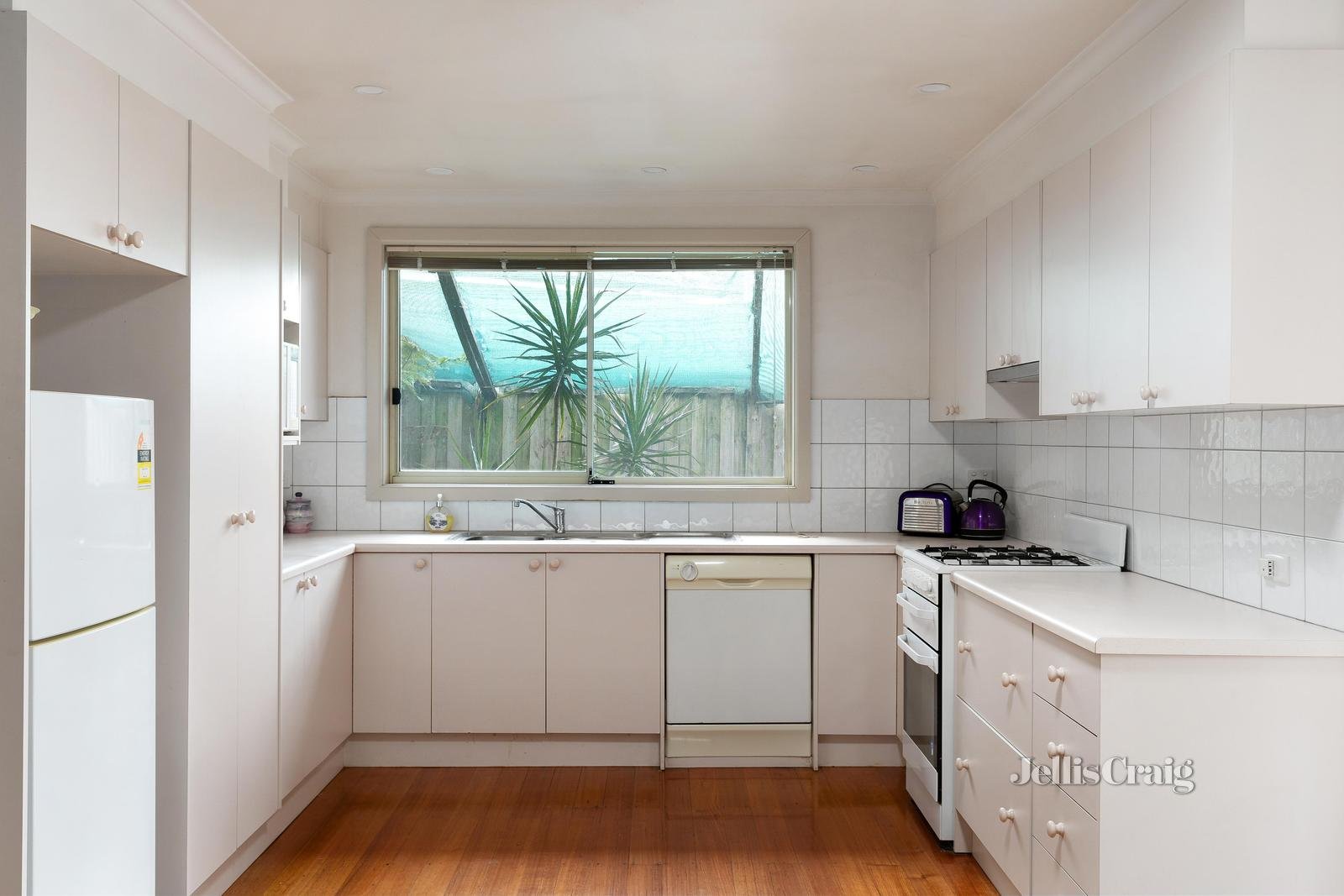 20 Eclipse Crescent, Watsonia image 4