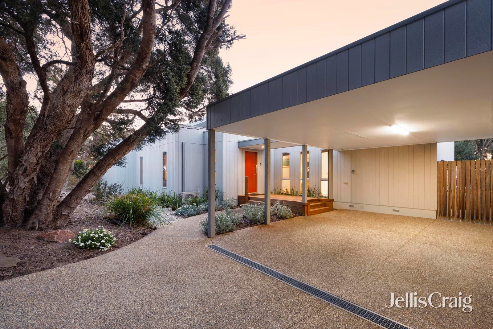 20 Ellesmere Street, Blairgowrie image 2