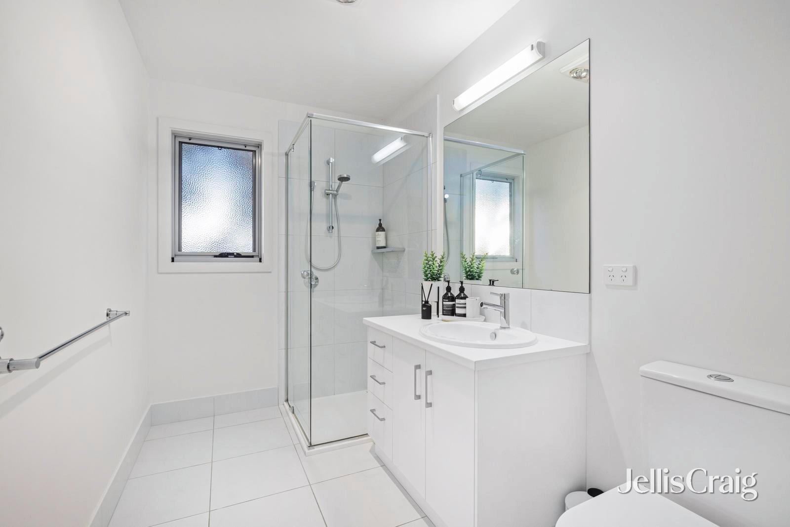 20 Ellesmere Street, Blairgowrie image 17