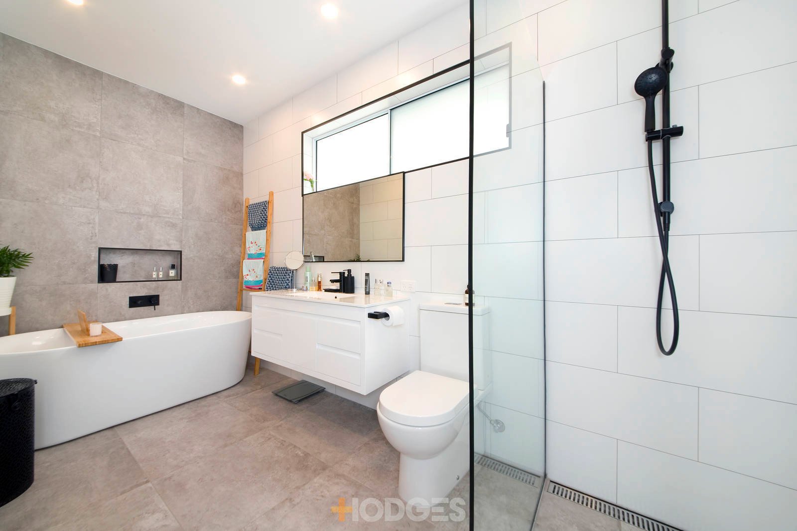 20 Erskine Avenue Cheltenham