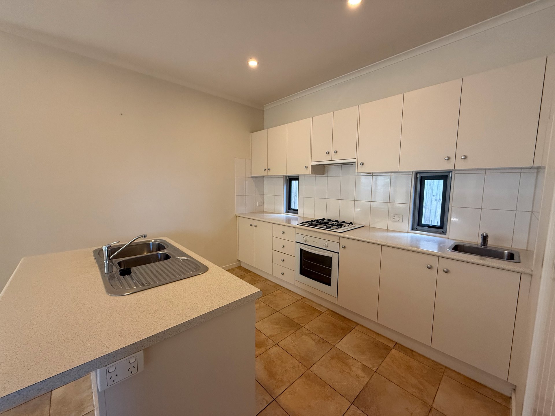 20 Fagg Street, Thomson image 2