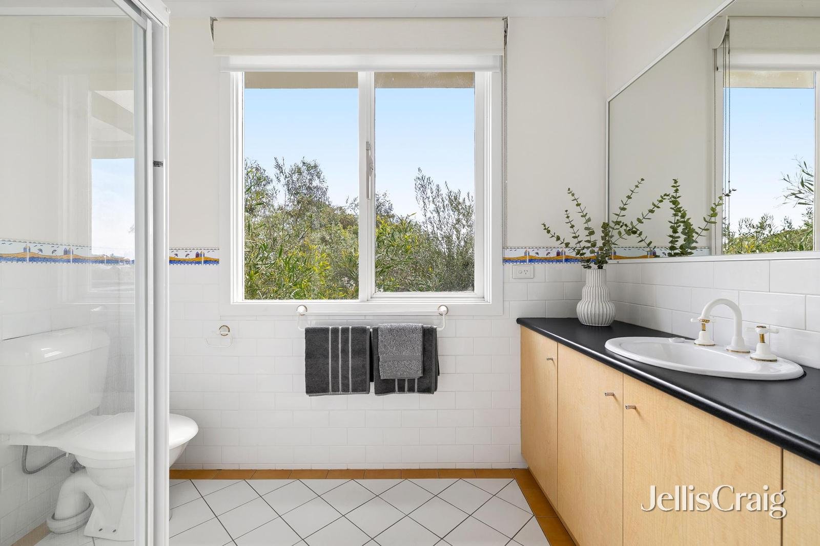 20 Farnsworth Avenue, Portsea image 10