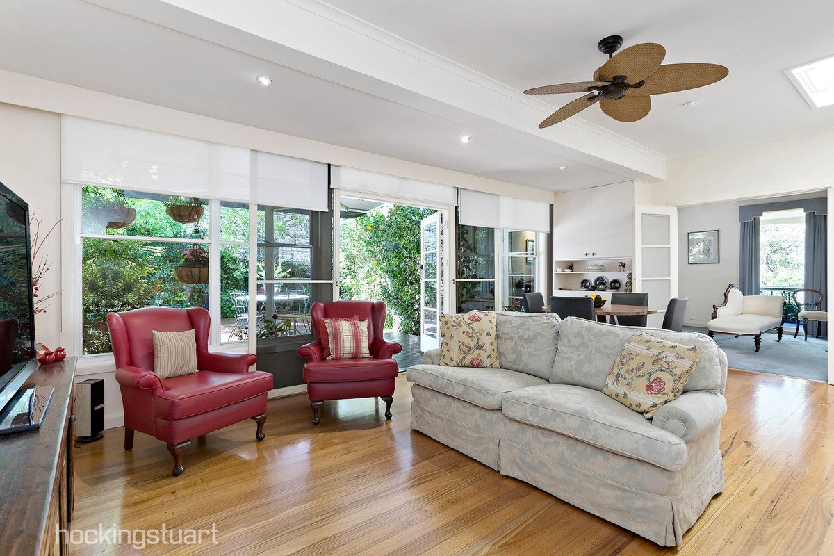 20 Frank Street, Box Hill South image 4