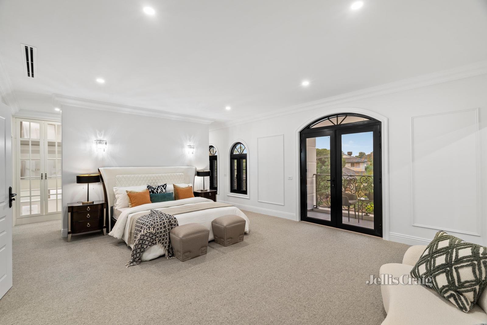 20 Garwain Parade, Glen Waverley image 11
