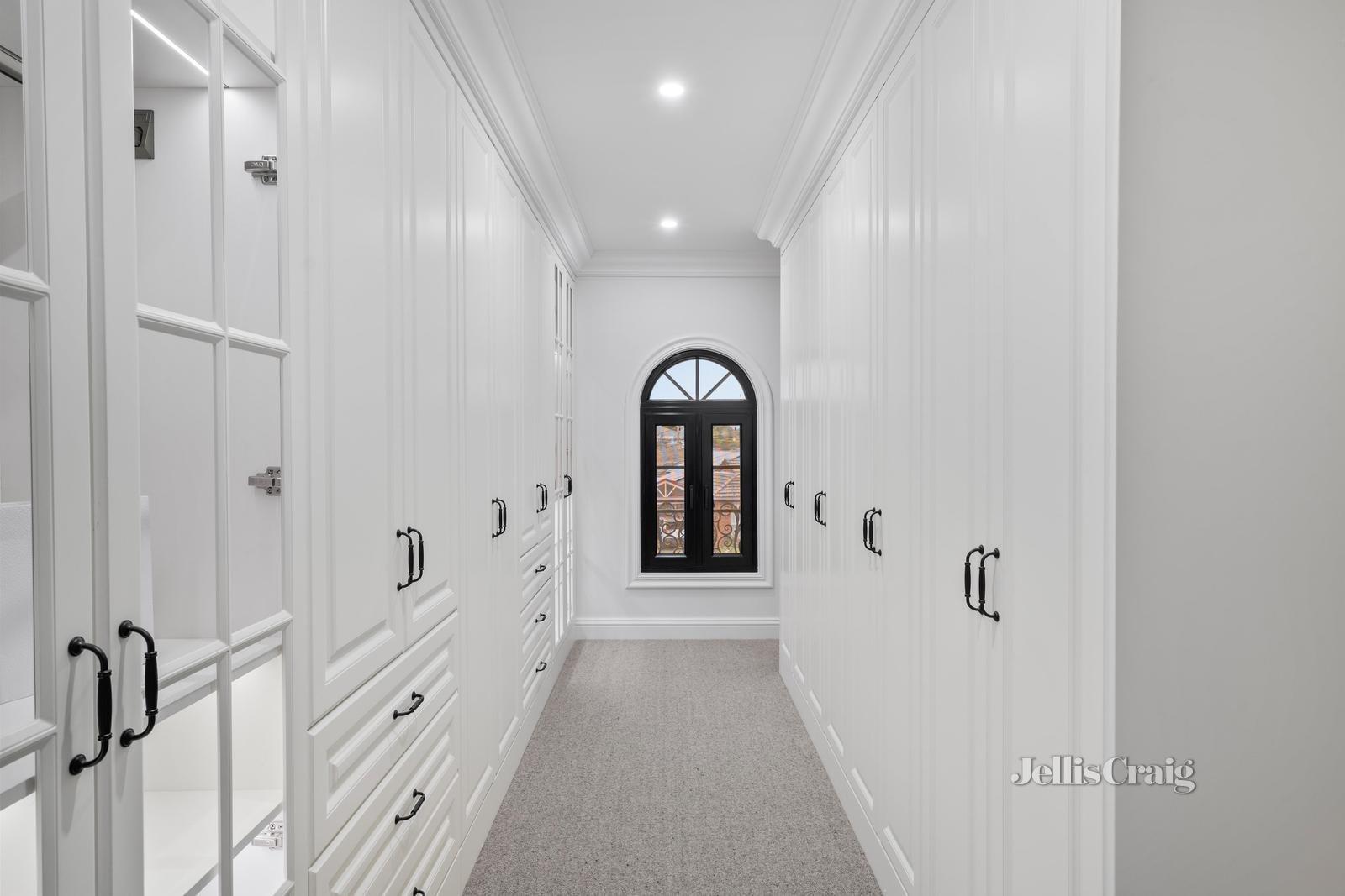 20 Garwain Parade, Glen Waverley image 12