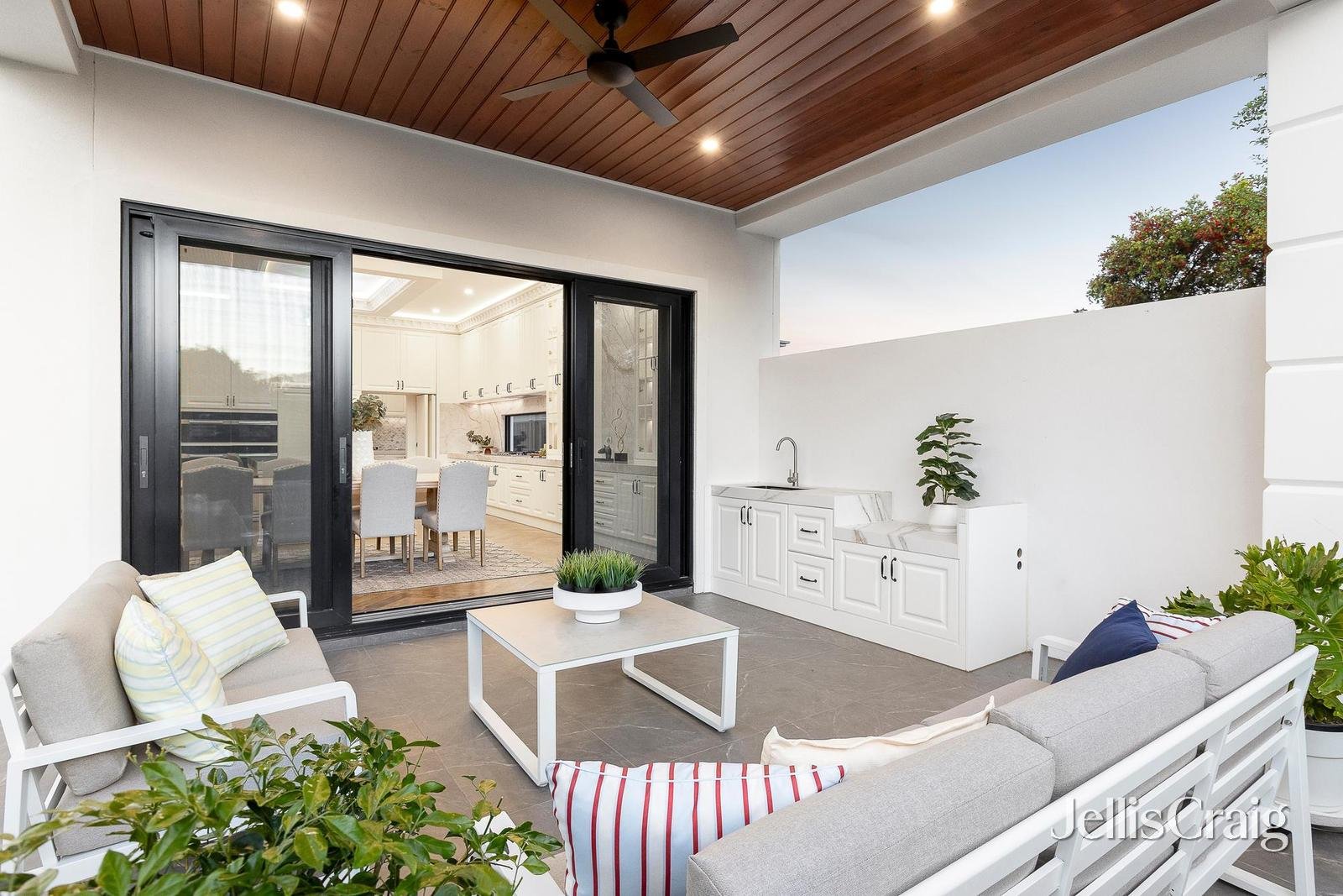 20 Garwain Parade, Glen Waverley image 21