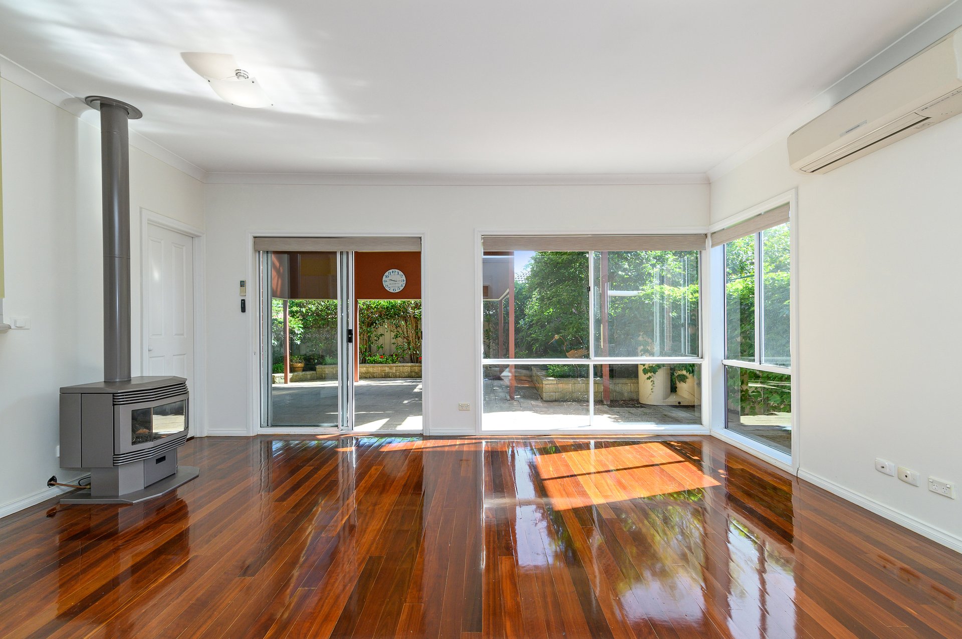 20 Goldentree Drive, Chirnside&nbsp;Park image 2