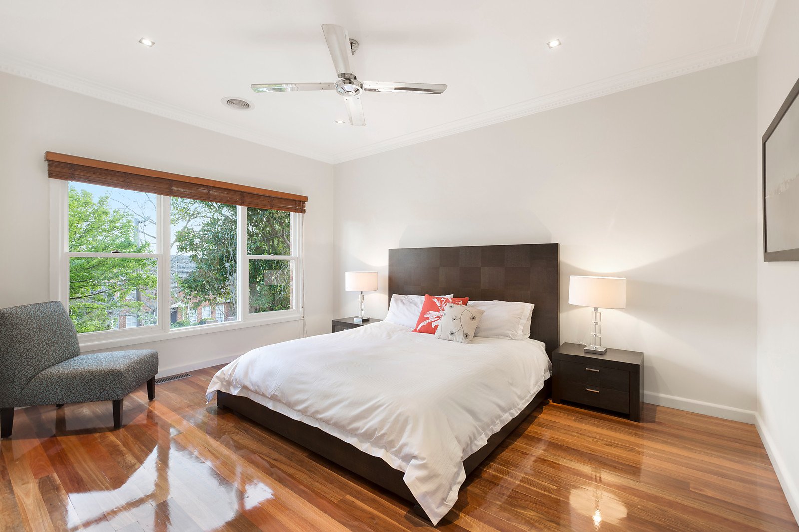 20 Goodwood Street, Surrey Hills image 8