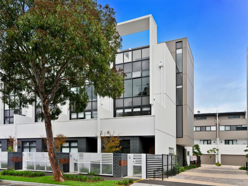 20 Graham Street, Albert Park image 1