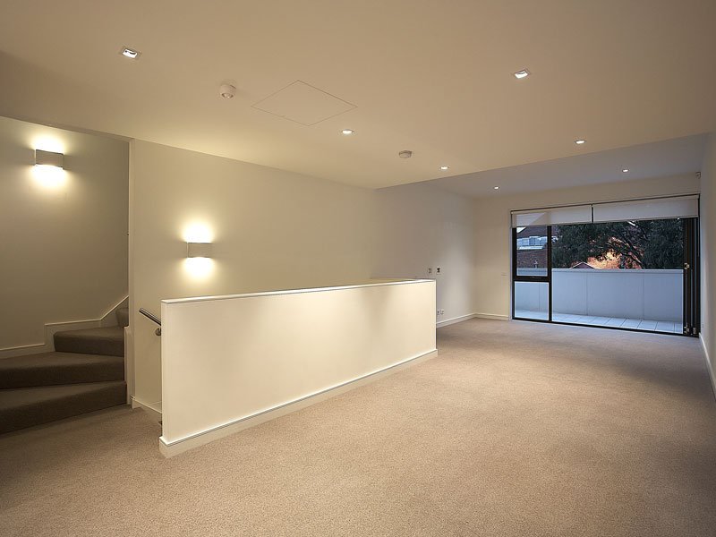 20 Graham Street, Albert Park image 4