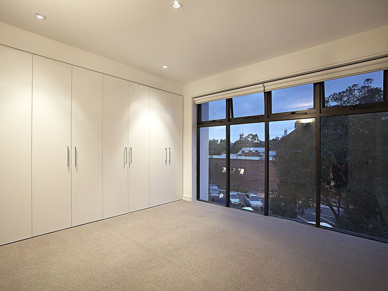 20 Graham Street, Albert Park image 8