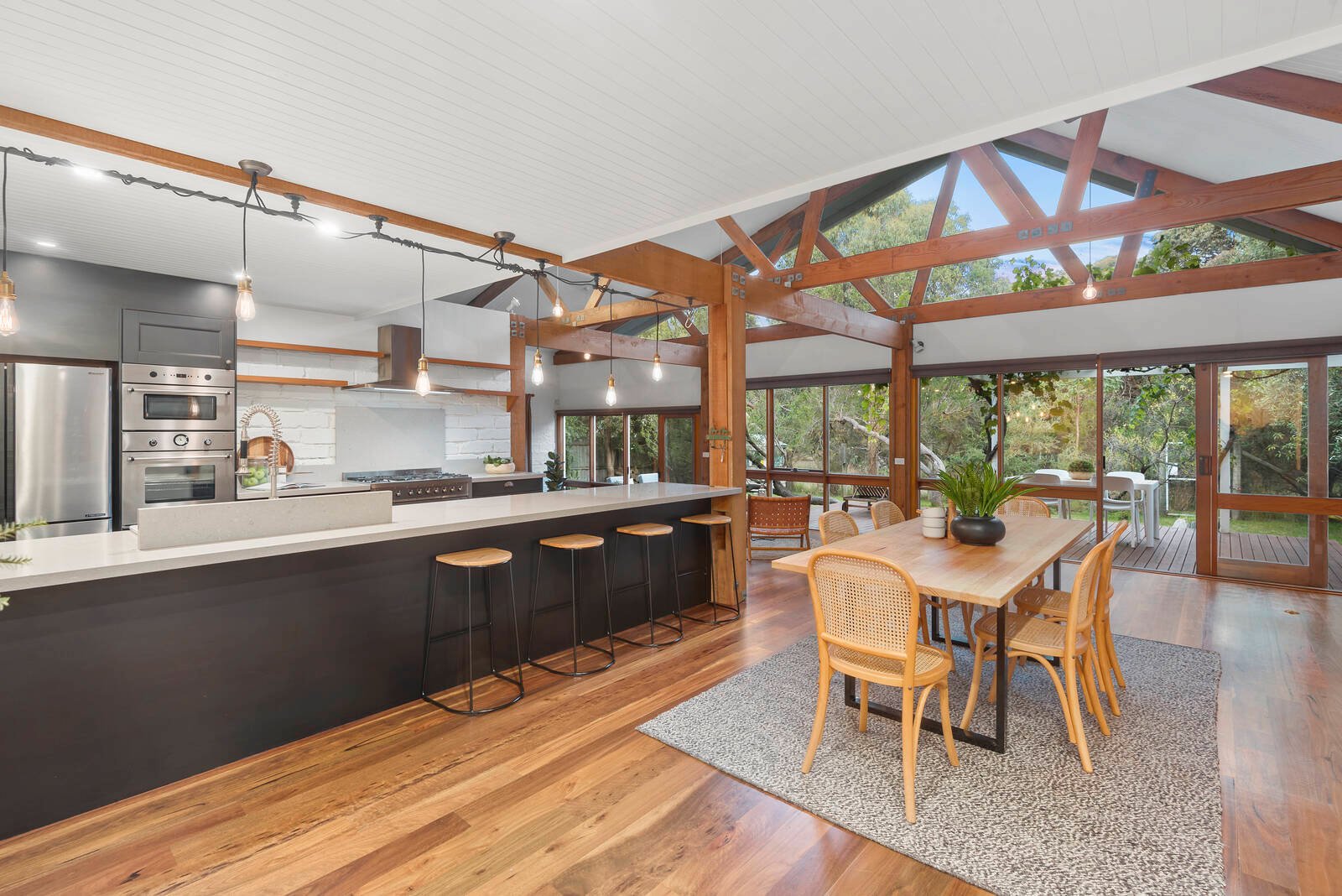 Property Gallery Thumbnail 4