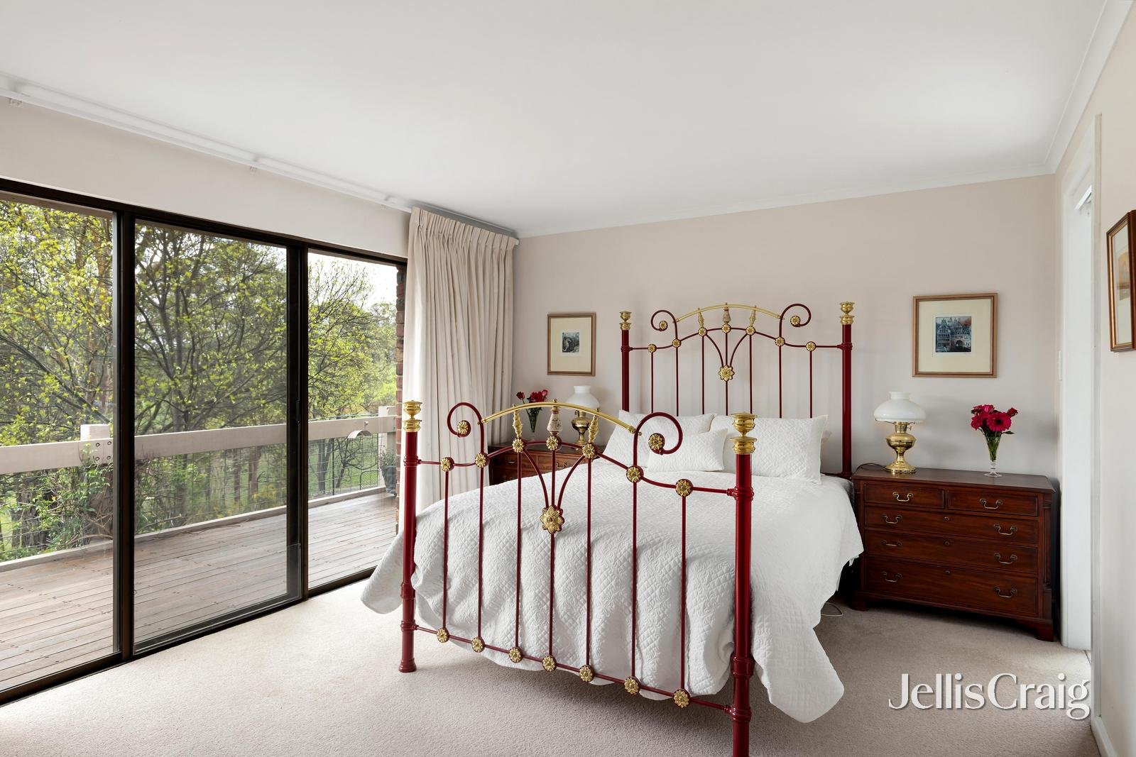 20 Heather Avenue, Hurstbridge image 6
