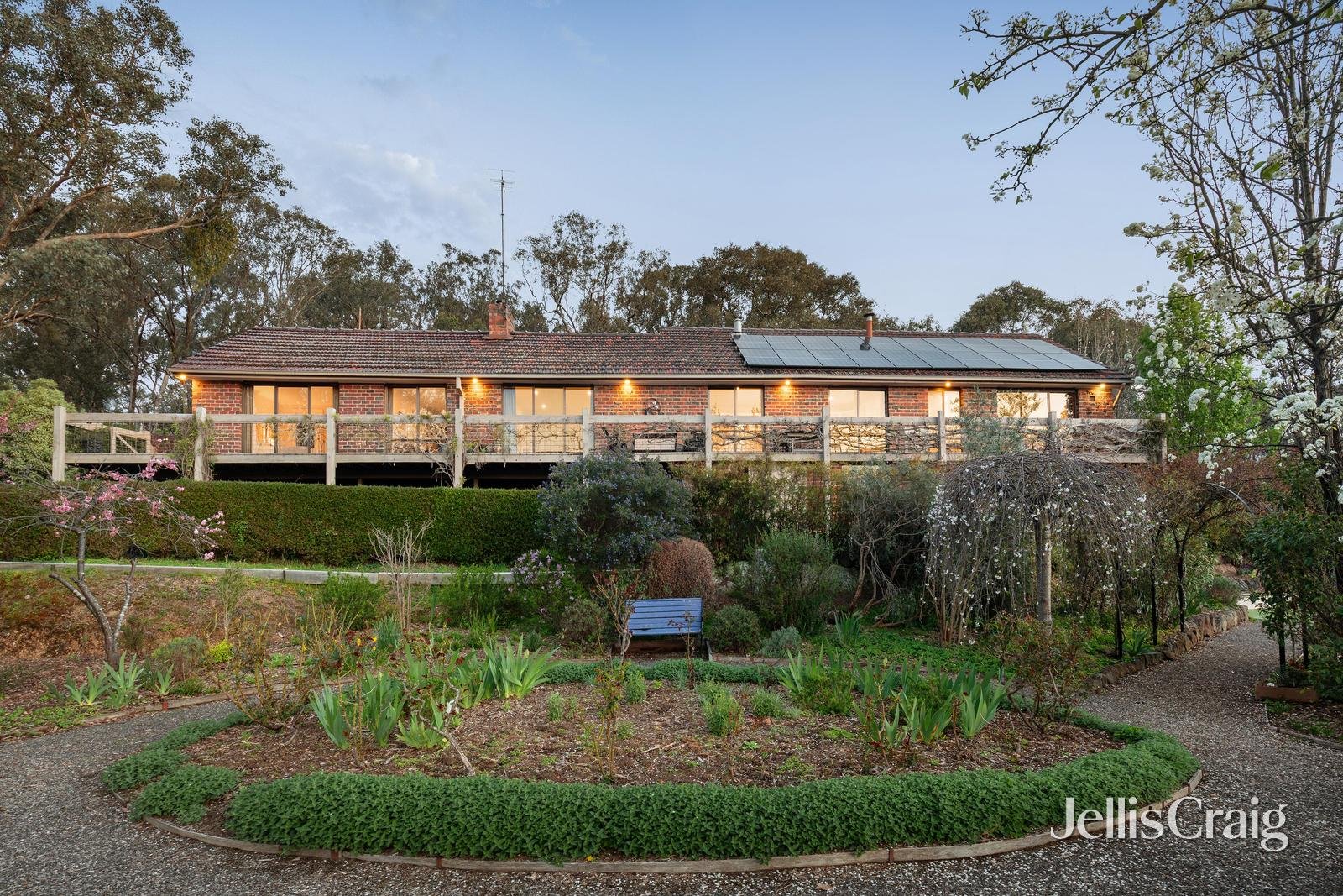 20 Heather Avenue, Hurstbridge image 10