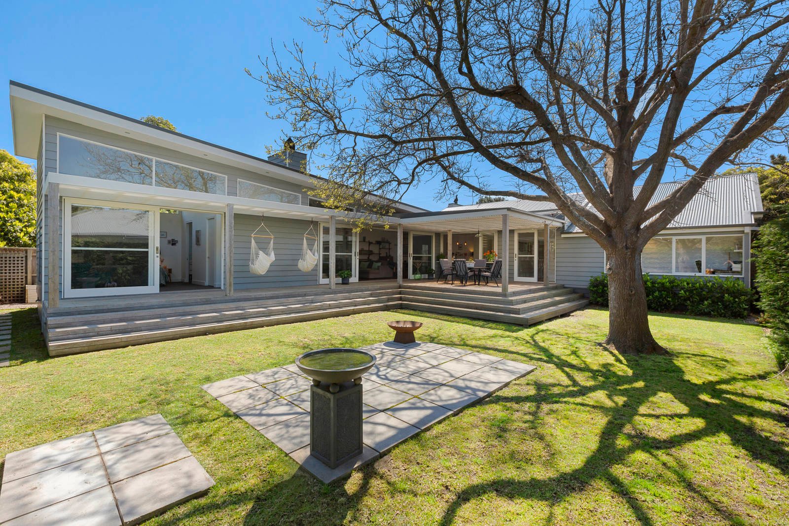 Property Gallery Thumbnail 8