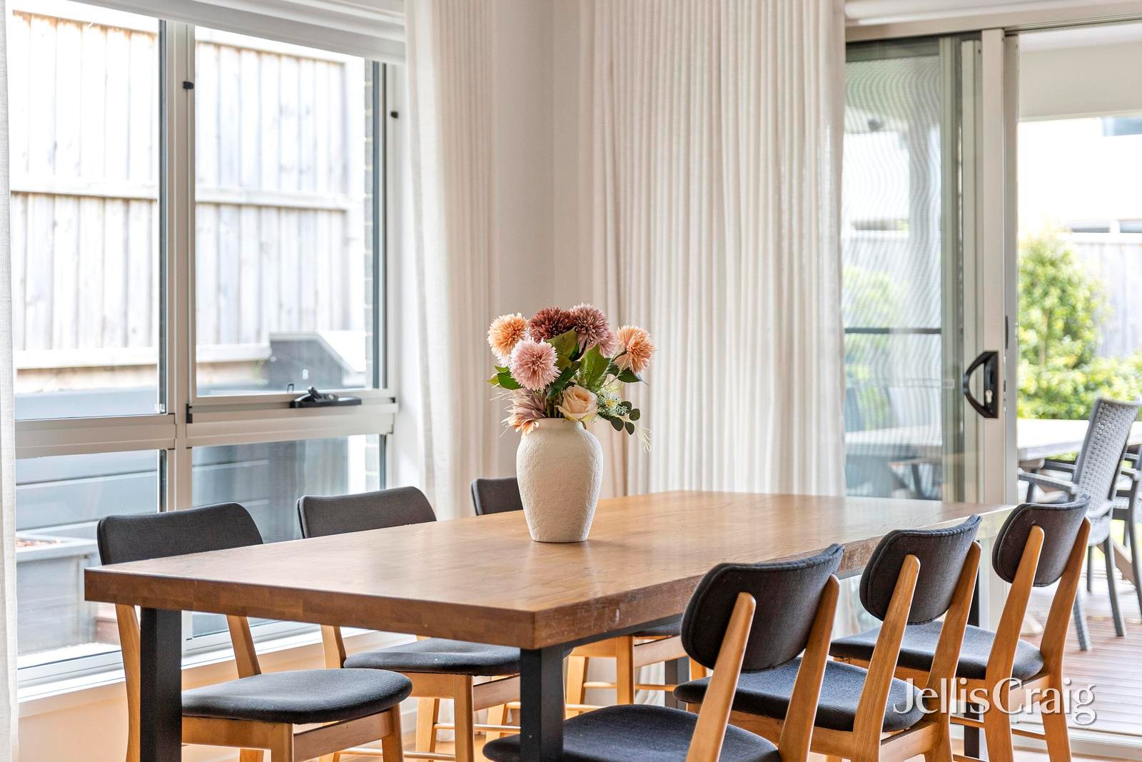 20 Honour Avenue, Lilydale image 4