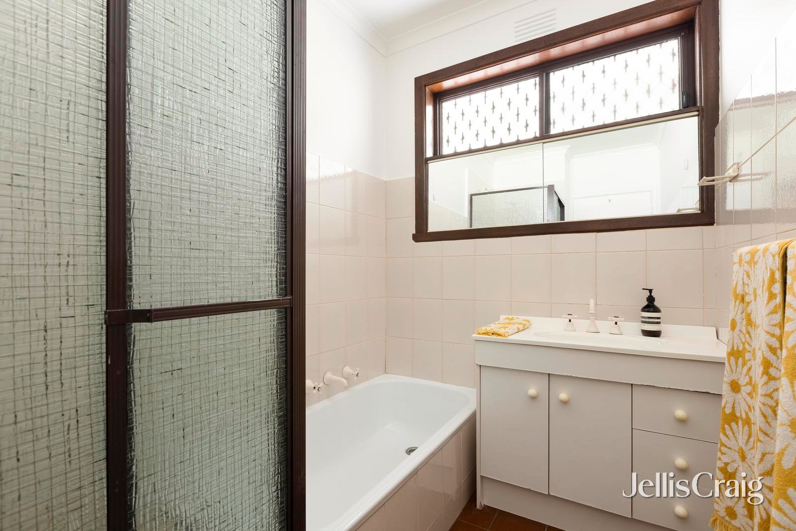 20 James Street, Fawkner image 6