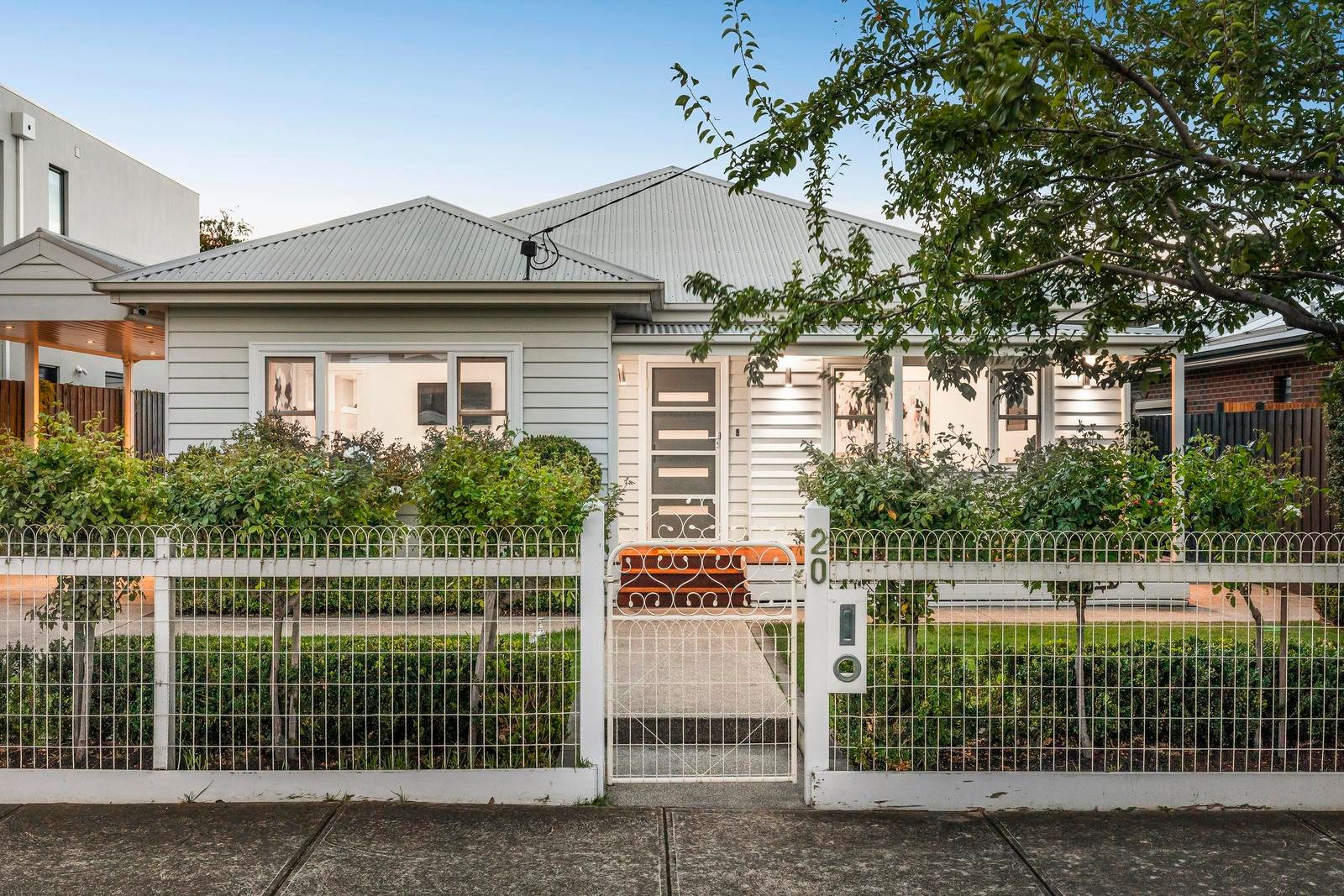 20 Jhonson Street, Pascoe Vale South VIC 3044