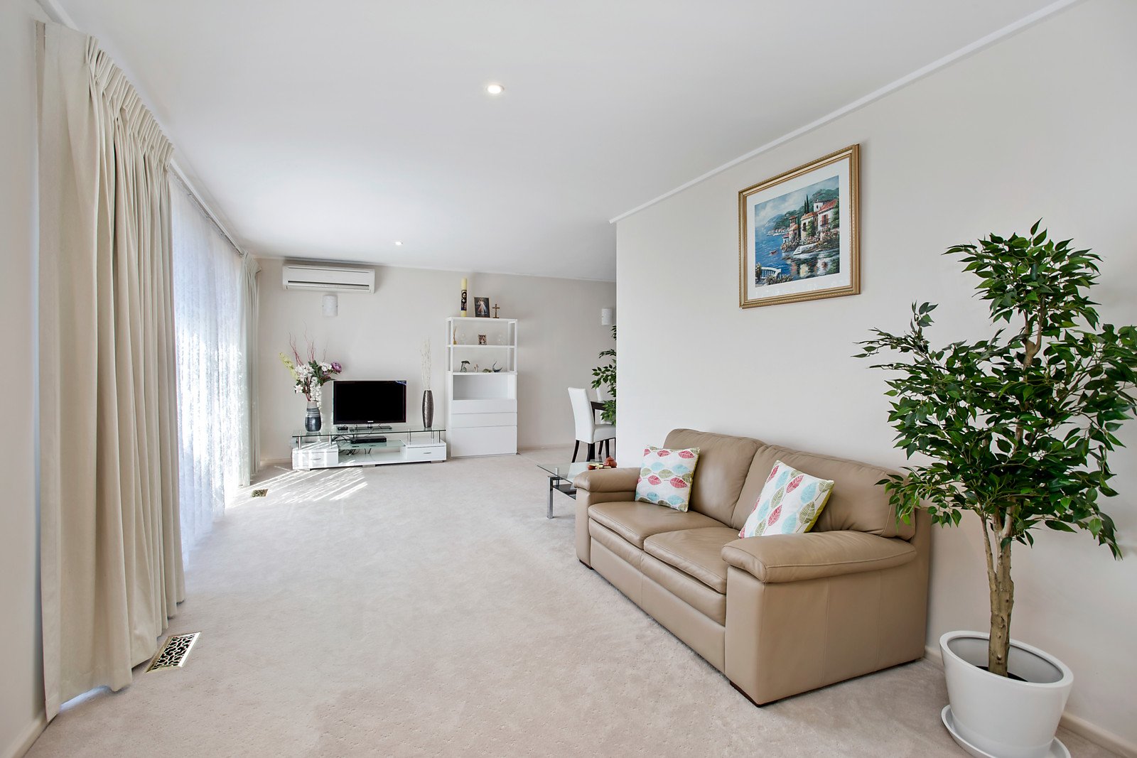 20 Kelvinside Street, Balwyn North image 3