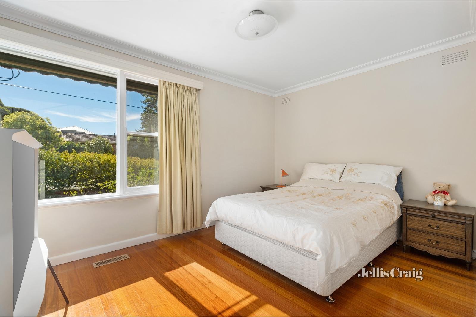 20 Kiers Avenue, Mount Waverley image 7