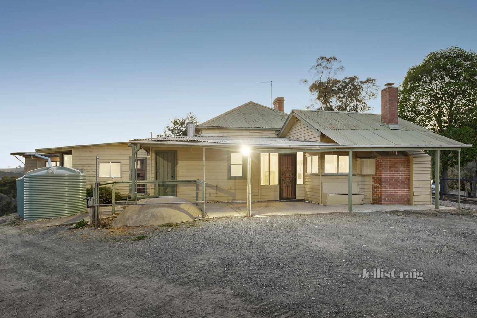 20 Kings Road, Kangaroo Ground image 1