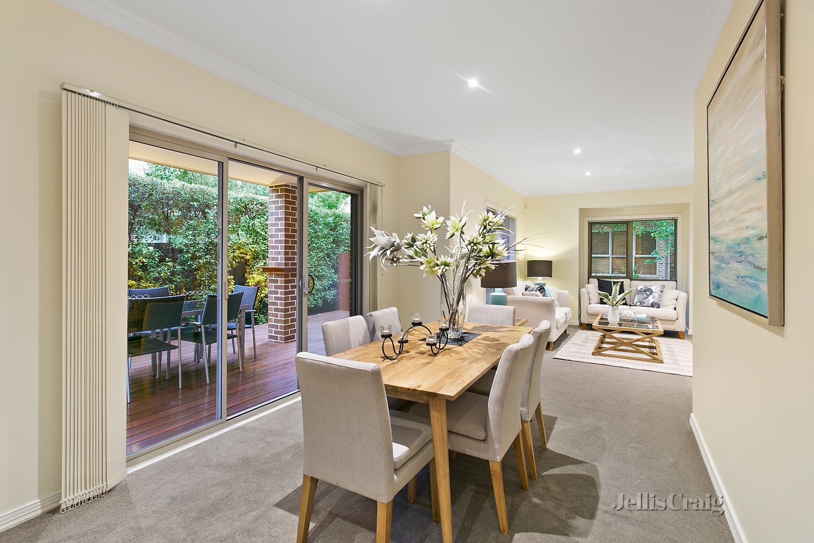 20 Kingswood Rise, Box Hill South image 3