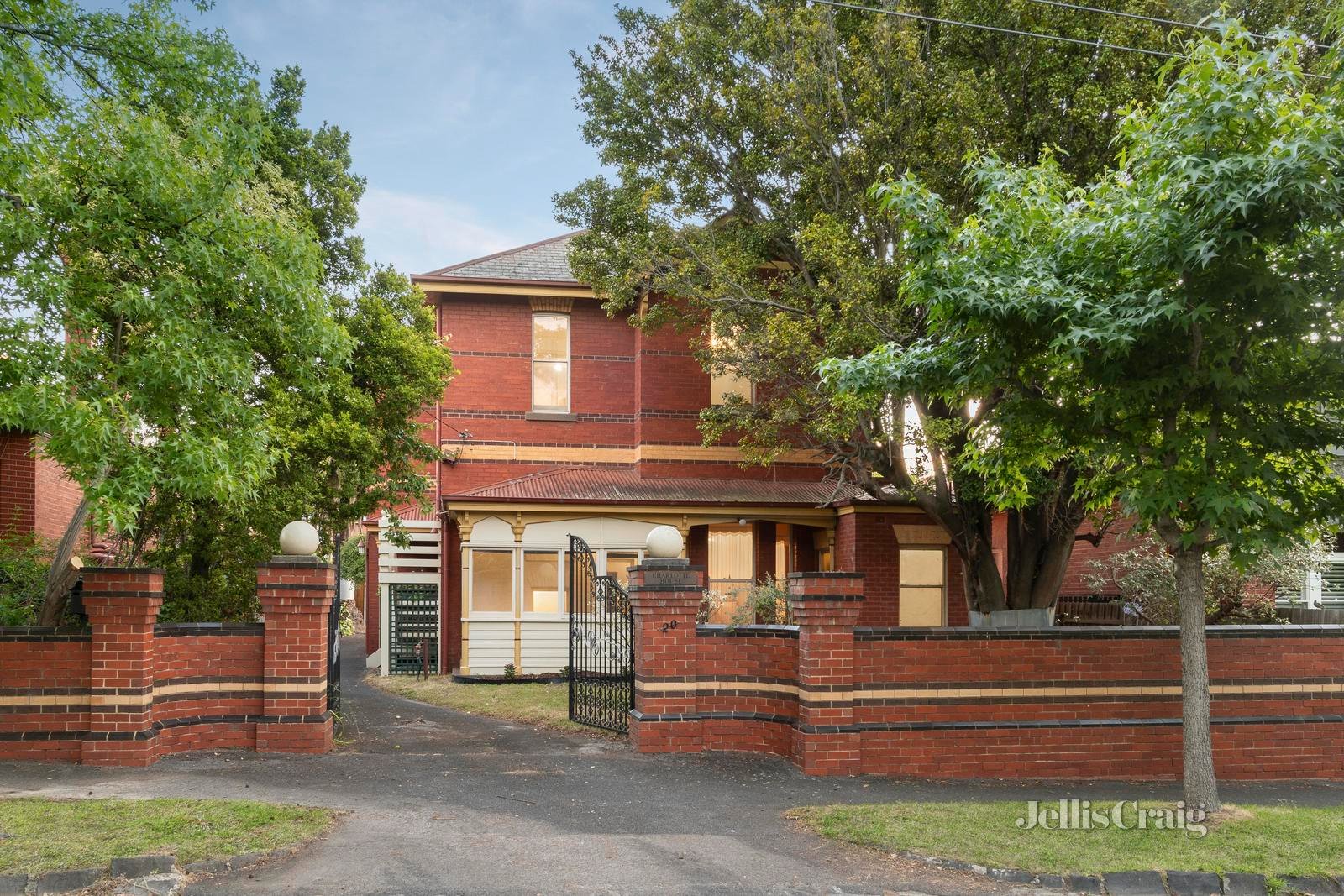 20 Kintore Street, Camberwell image 1