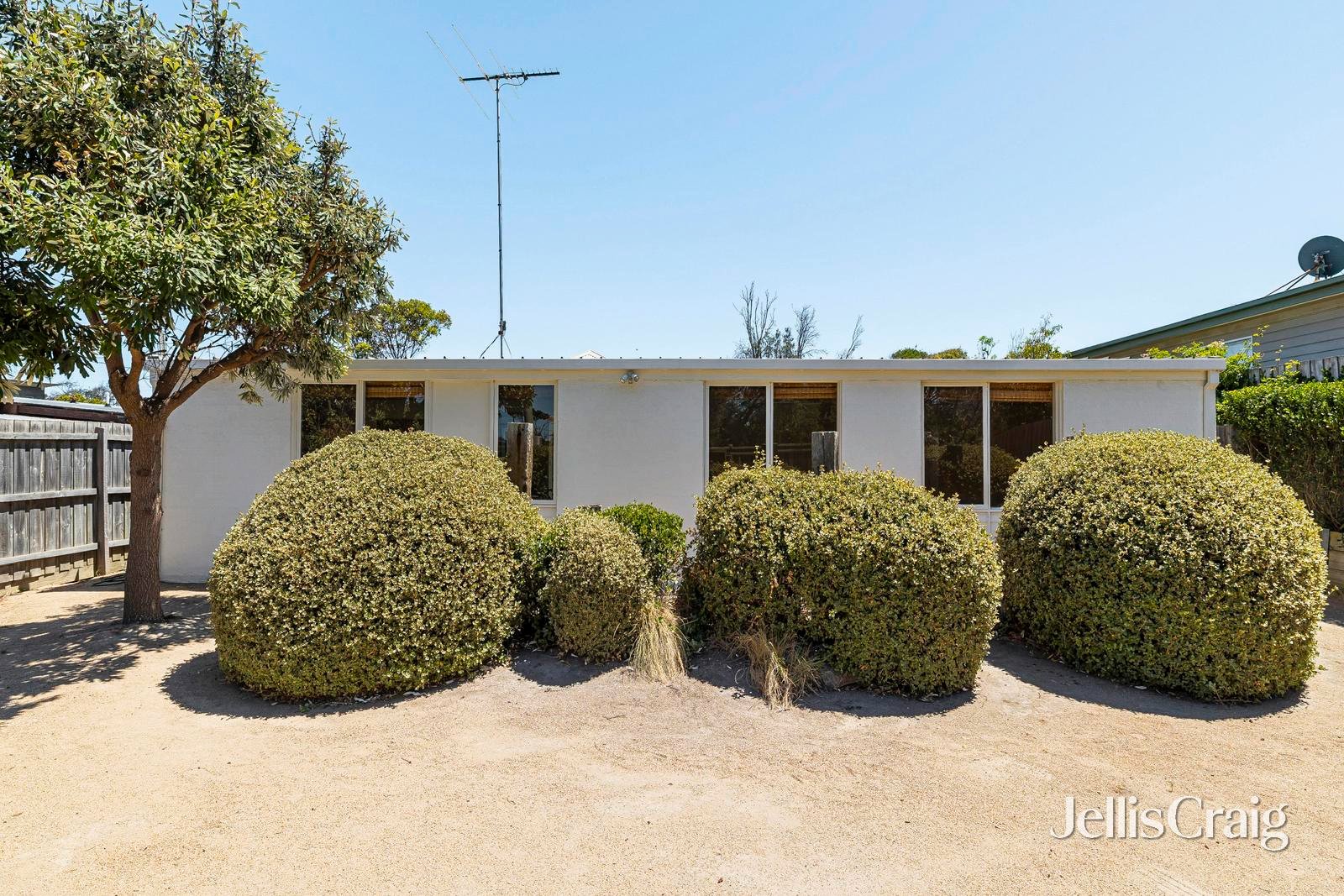 20 Knox Road, Blairgowrie image 17