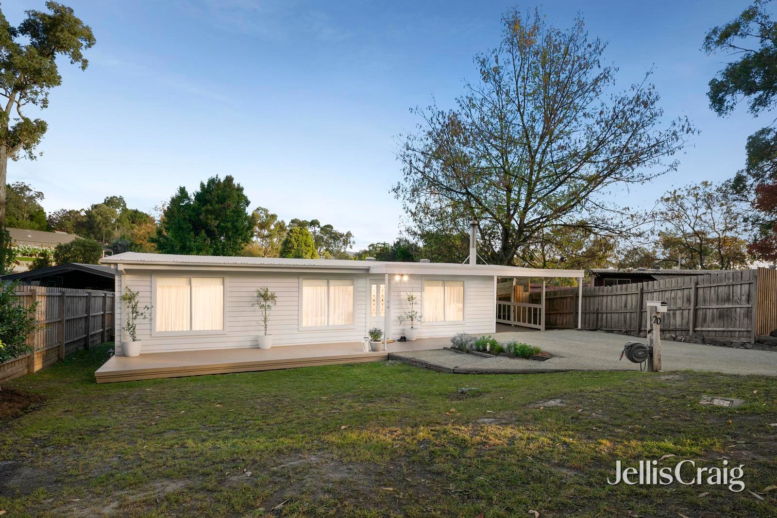20 Kookaburra Lane, Mount&nbsp;Evelyn image 1