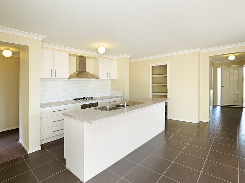 20 Kylemore Court, Leopold image 3