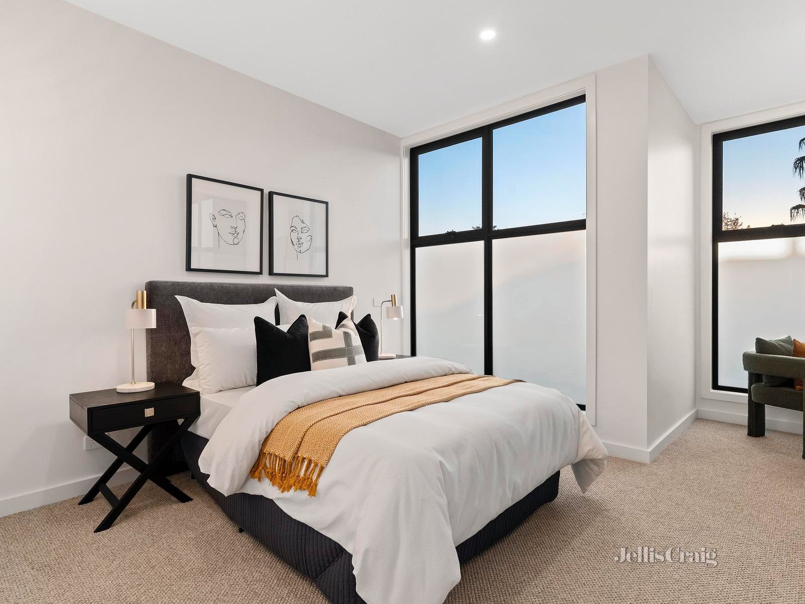 20 Larkspur Avenue, Doncaster image 12