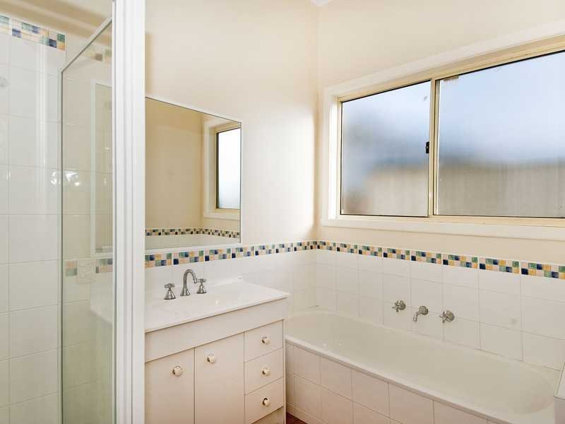 20 Loftus Street, East Geelong image 6