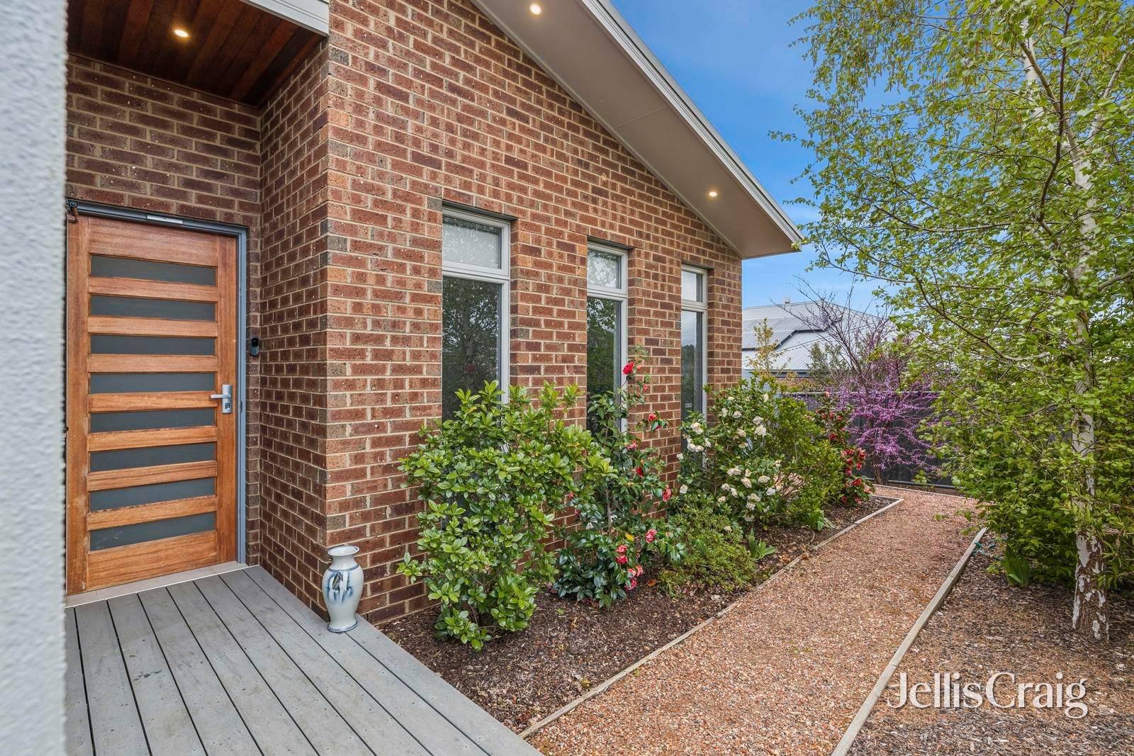 20 Lushington Rise, Mckenzie Hill image 2