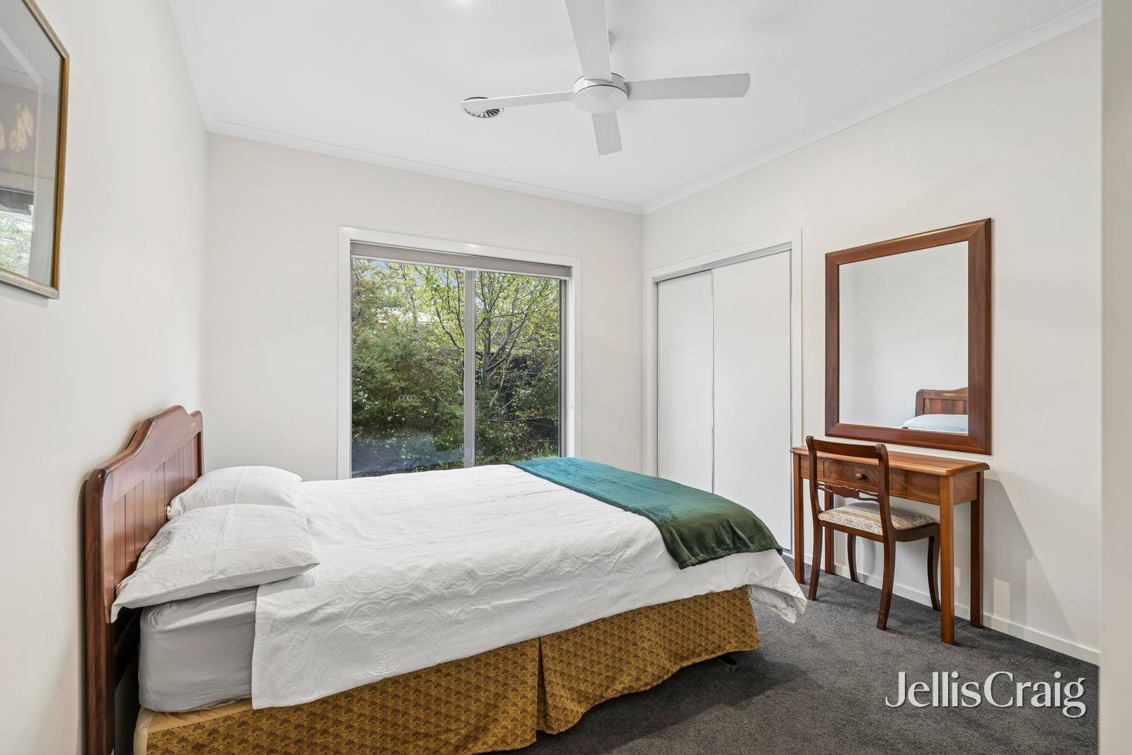 20 Lushington Rise, Mckenzie Hill image 8