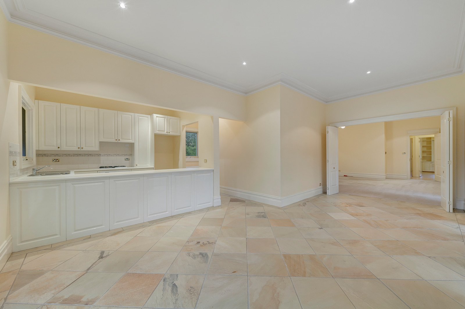 20 Margaret Court, Warrandyte image 5